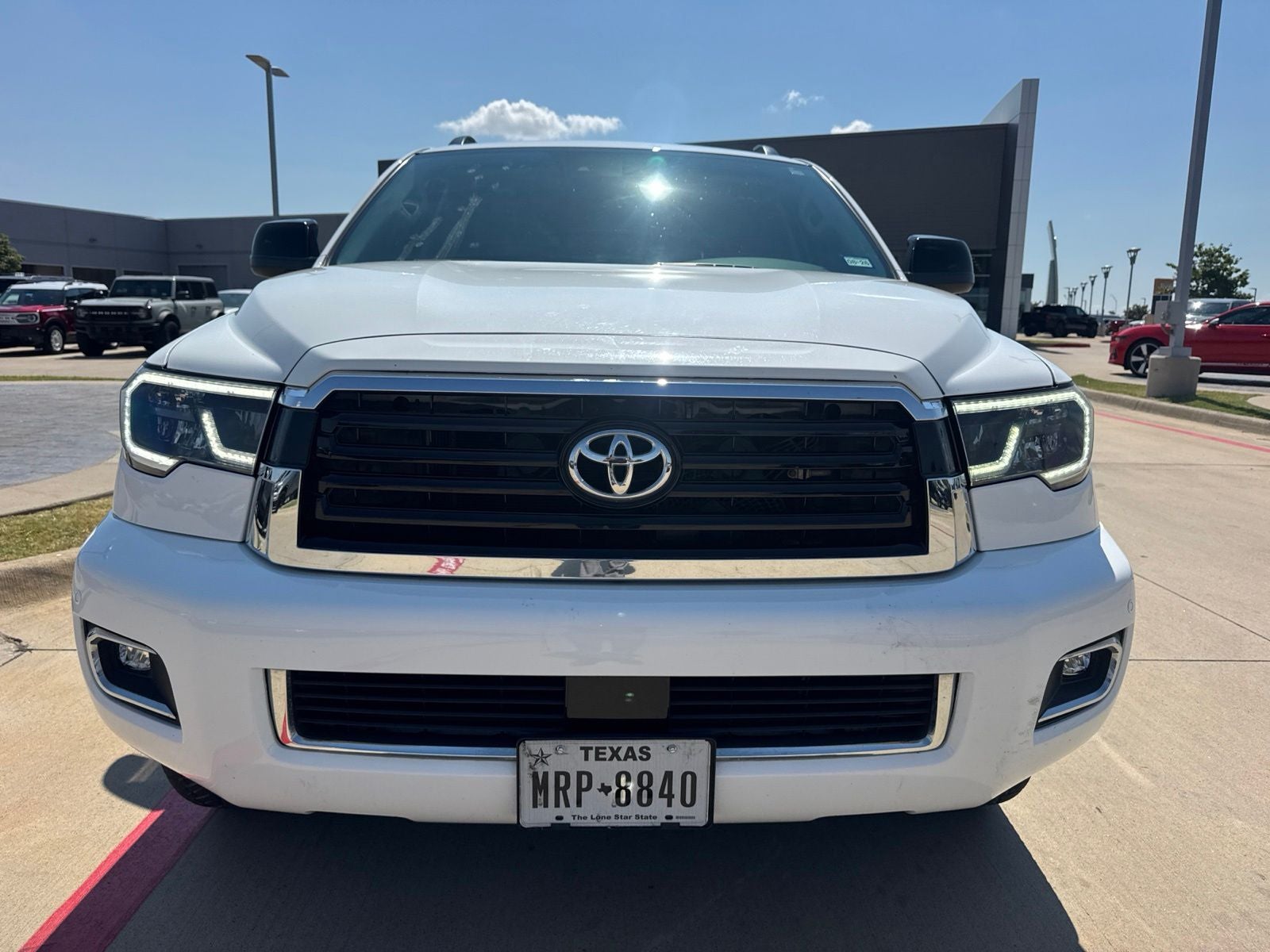toyota sequoia 2019 5TDBY5G18KS173164 image toyota sequoia 2019 5TDBY5G18KS173164 image