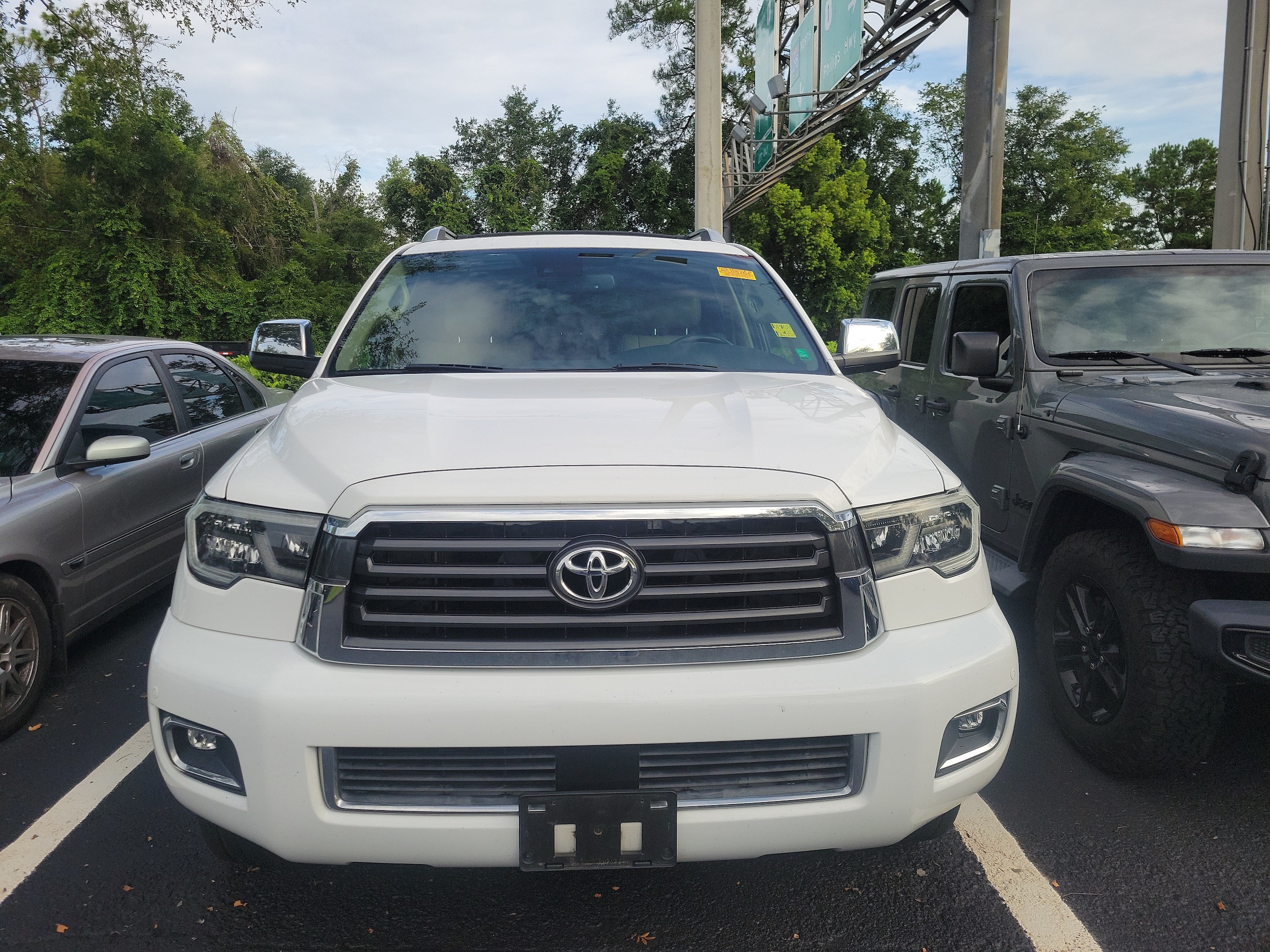 toyota sequoia 2019 5TDJY5G11KS168206 image toyota sequoia 2019 5TDJY5G11KS168206 image
