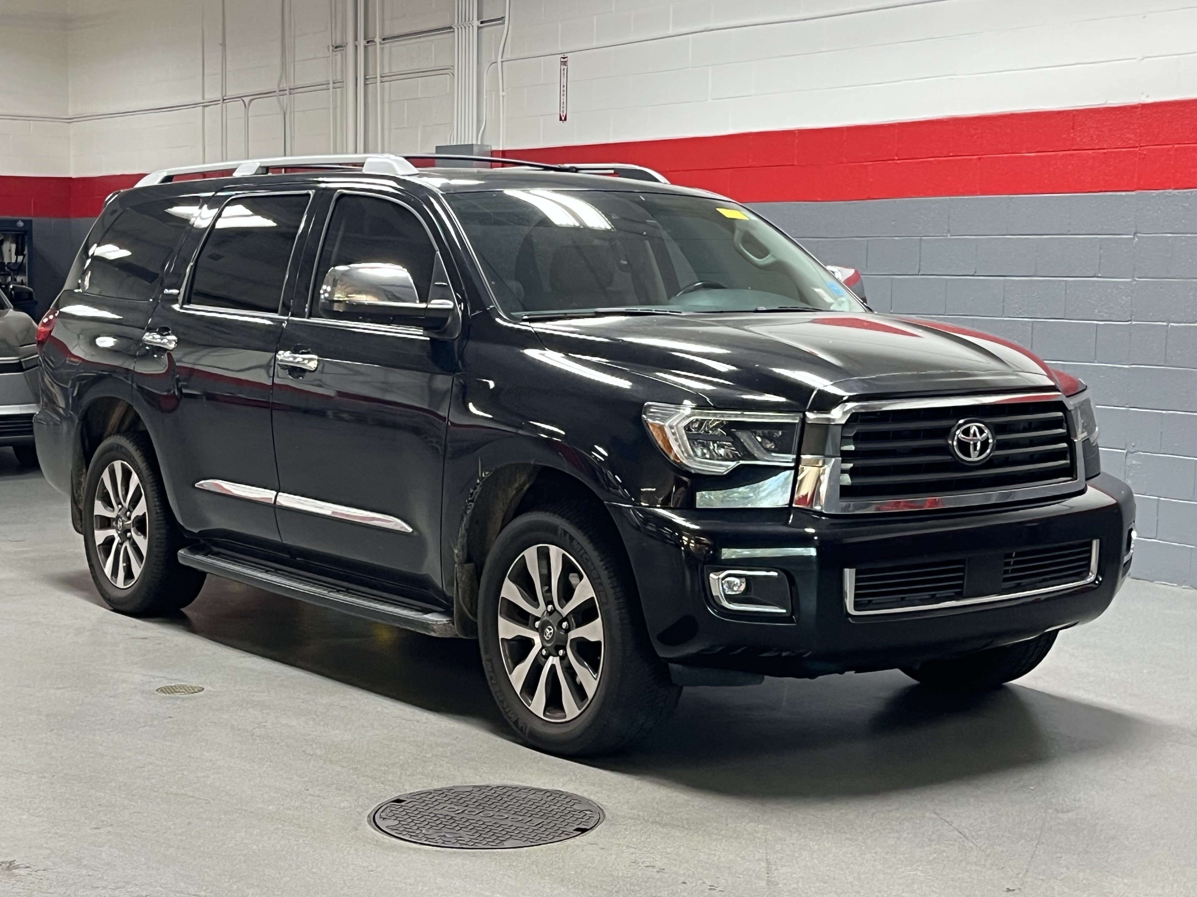 toyota sequoia 2018 5TDJW5G12JS155565 image toyota sequoia 2018 5TDJW5G12JS155565 image