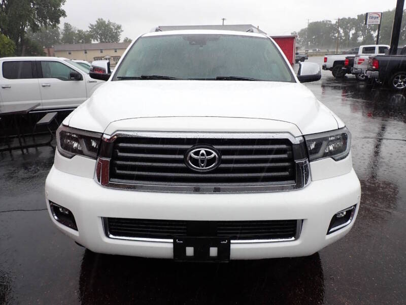 toyota sequoia 2018 5TDJY5G19JS163673 image toyota sequoia 2018 5TDJY5G19JS163673 image