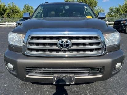 toyota sequoia 2017 5TDDW5G18HS151608 image toyota sequoia 2017 5TDDW5G18HS151608 image