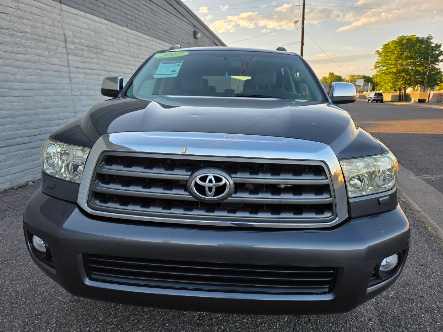 toyota sequoia 2017 5TDJW5G15HS151830 image toyota sequoia 2017 5TDJW5G15HS151830 image