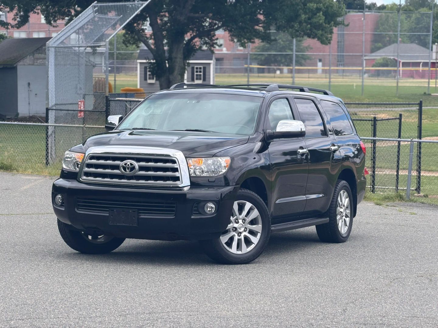 toyota sequoia 2012 5TDJY5G12CS072750 image toyota sequoia 2012 5TDJY5G12CS072750 image