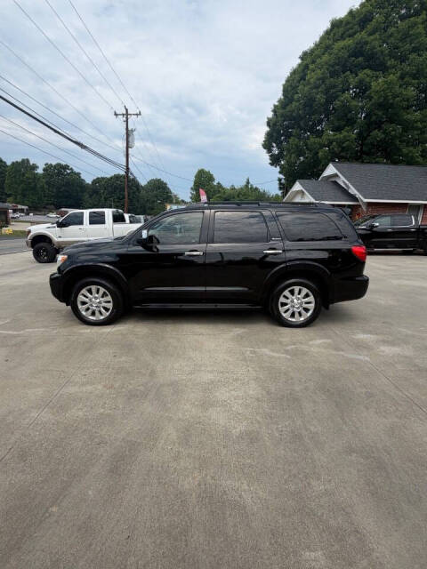 toyota sequoia 2012 5TDDW5G17CS060046 image toyota sequoia 2012 5TDDW5G17CS060046 image