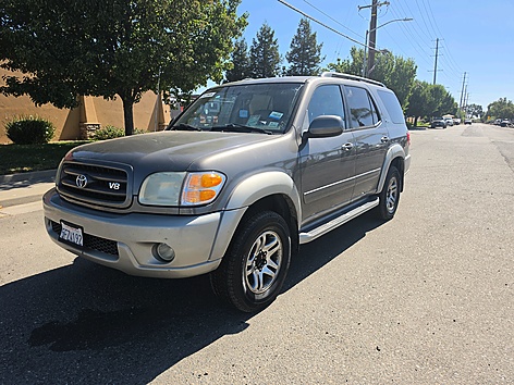 toyota sequoia 2004 5TDZT34A04S220597 image toyota sequoia 2004 5TDZT34A04S220597 image