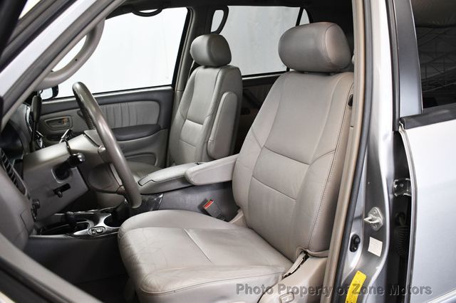 toyota sequoia 2004 5TDBT48A94S223810 image toyota sequoia 2004 5TDBT48A94S223810 image
