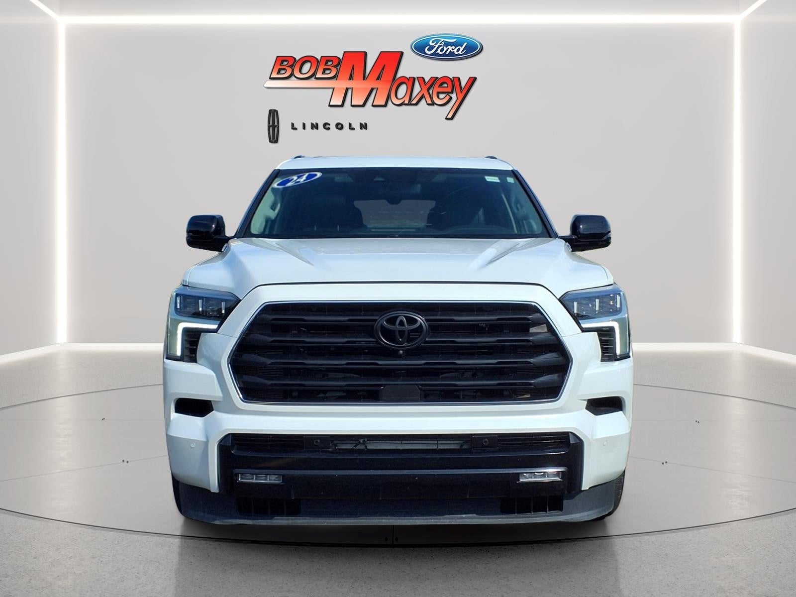 toyota sequoia 2024 7SVAAABA7RX026800 image toyota sequoia 2024 7SVAAABA7RX026800 image