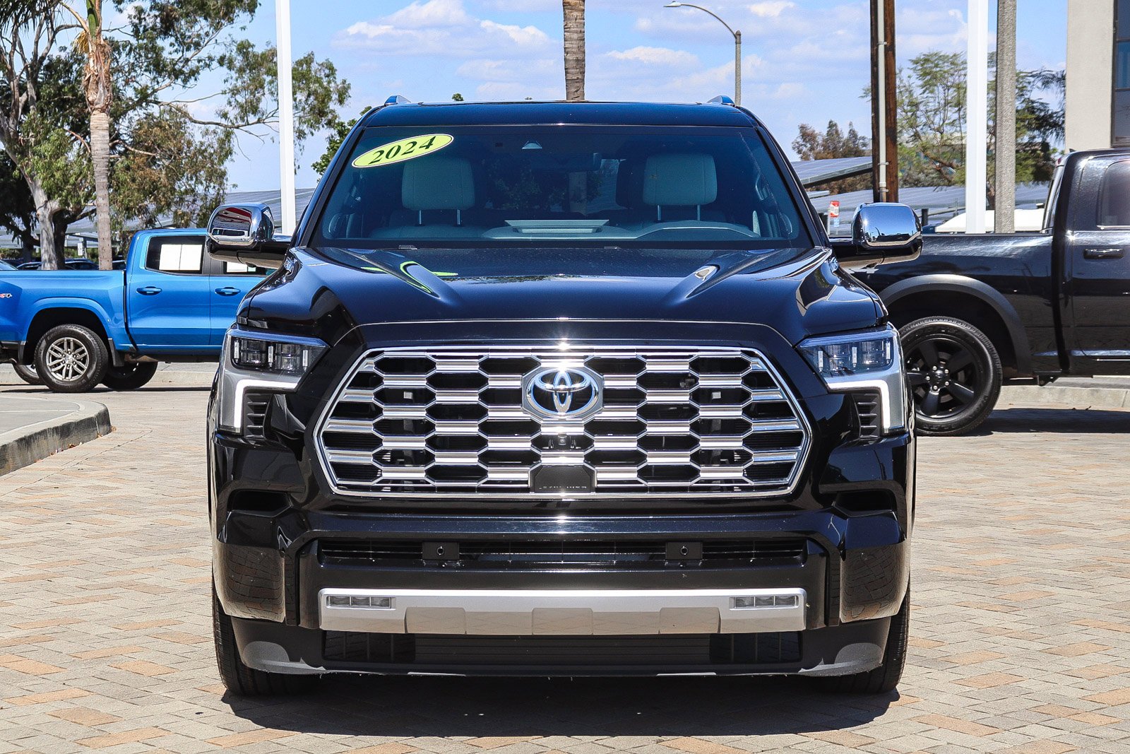 toyota sequoia 2024 7SVAAABA8RX023520 image toyota sequoia 2024 7SVAAABA8RX023520 image