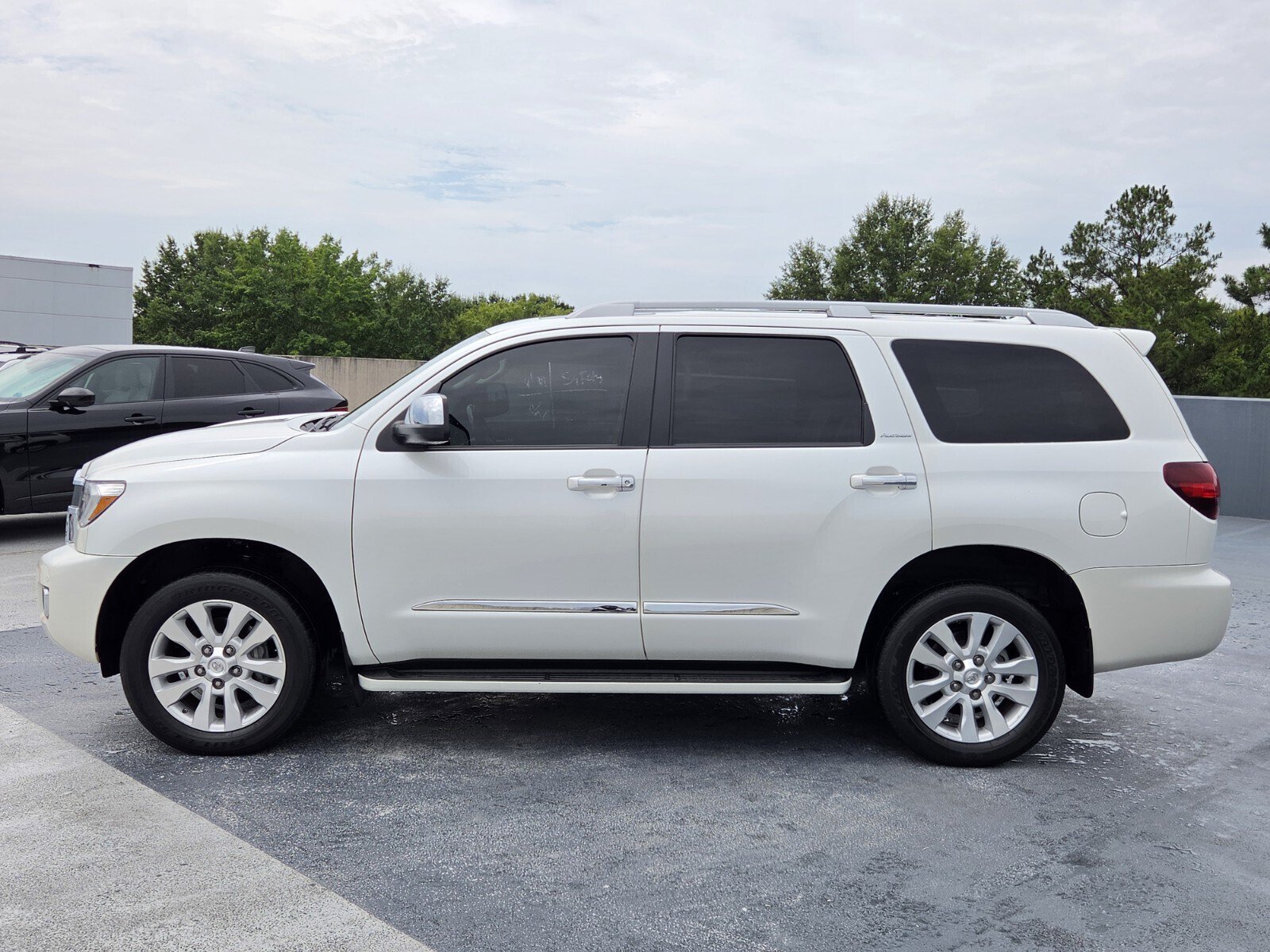 toyota sequoia 2020 5TDDY5G16LS181256 image toyota sequoia 2020 5TDDY5G16LS181256 image