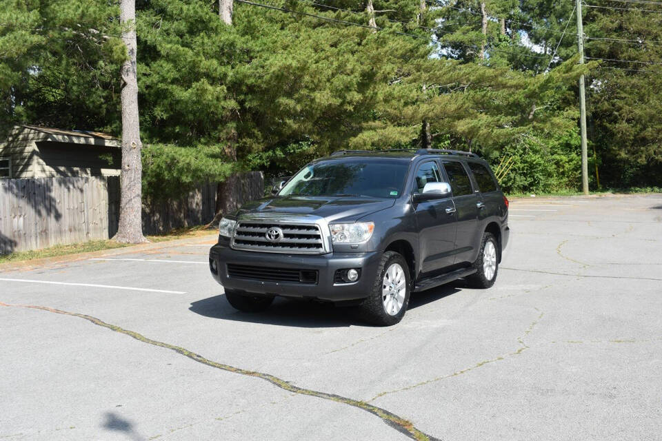 toyota sequoia 2011 5TDDY5G18BS043040 image toyota sequoia 2011 5TDDY5G18BS043040 image