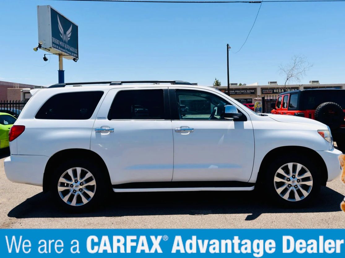 toyota sequoia 2011 5TDJW5G19BS046196 image toyota sequoia 2011 5TDJW5G19BS046196 image