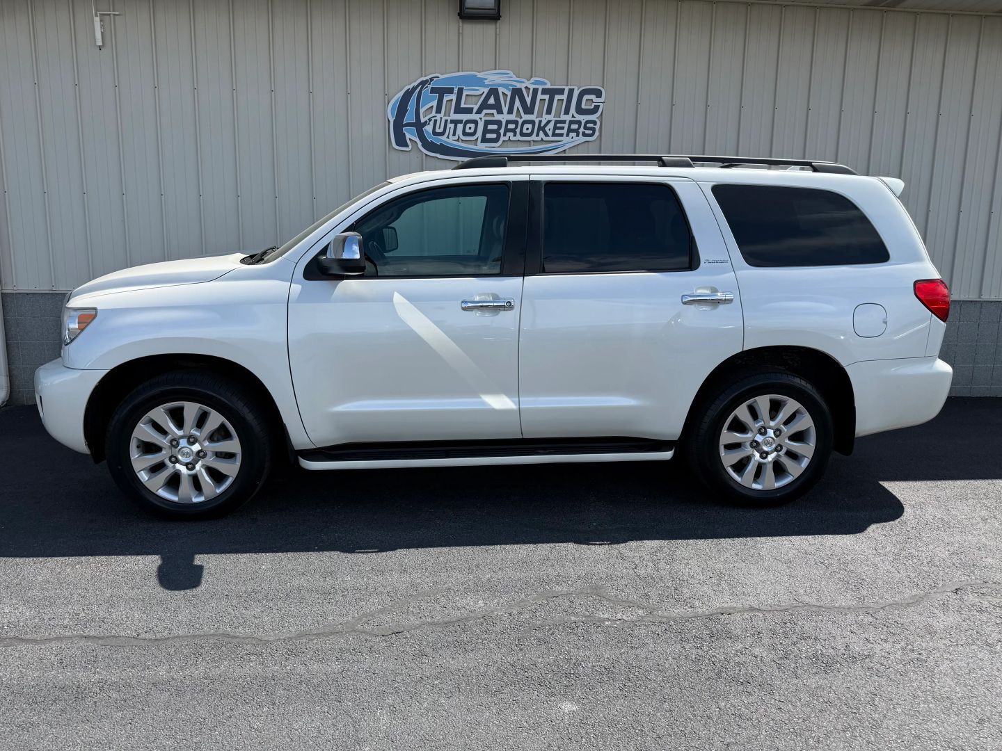 toyota sequoia 2013 5TDDY5G19DS091584 image toyota sequoia 2013 5TDDY5G19DS091584 image