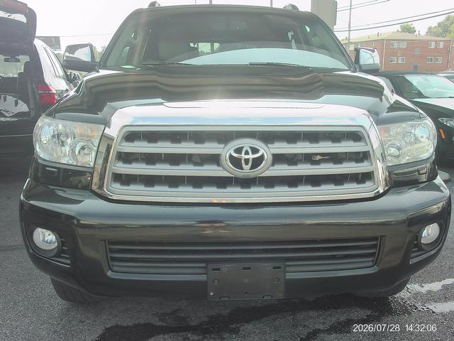 toyota sequoia 2013 5TDJW5G18DS076051 image toyota sequoia 2013 5TDJW5G18DS076051 image