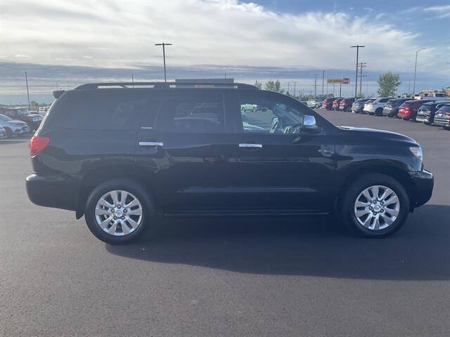 toyota sequoia 2010 5TDDY5G17AS033128 image toyota sequoia 2010 5TDDY5G17AS033128 image
