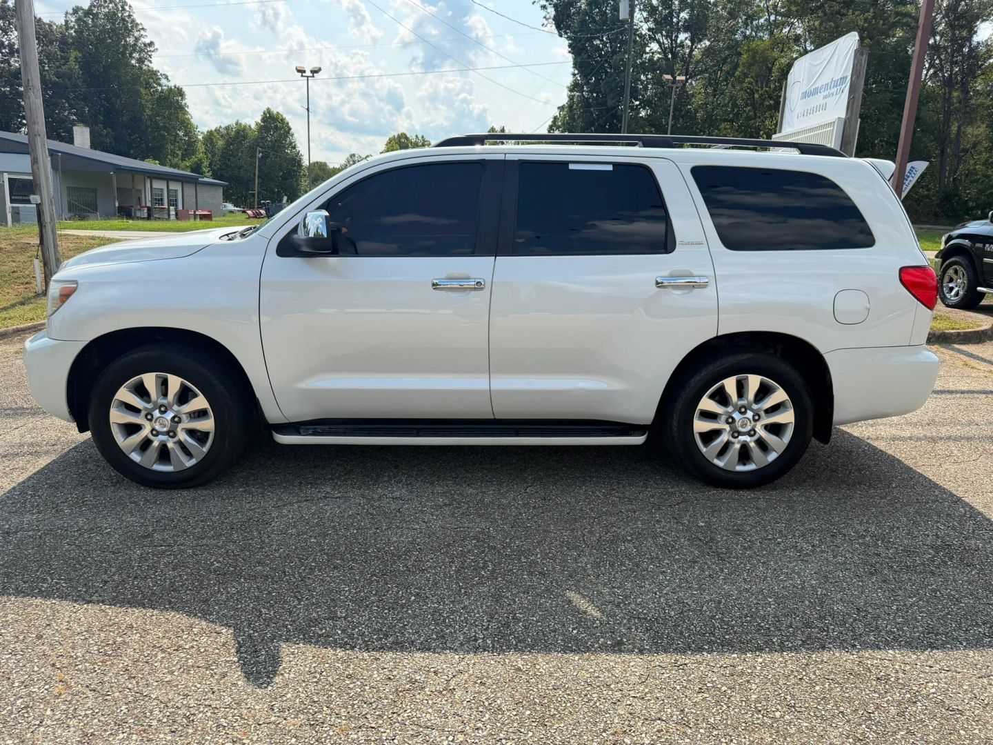toyota sequoia 2010 5TDYY5G10AS027656 image toyota sequoia 2010 5TDYY5G10AS027656 image