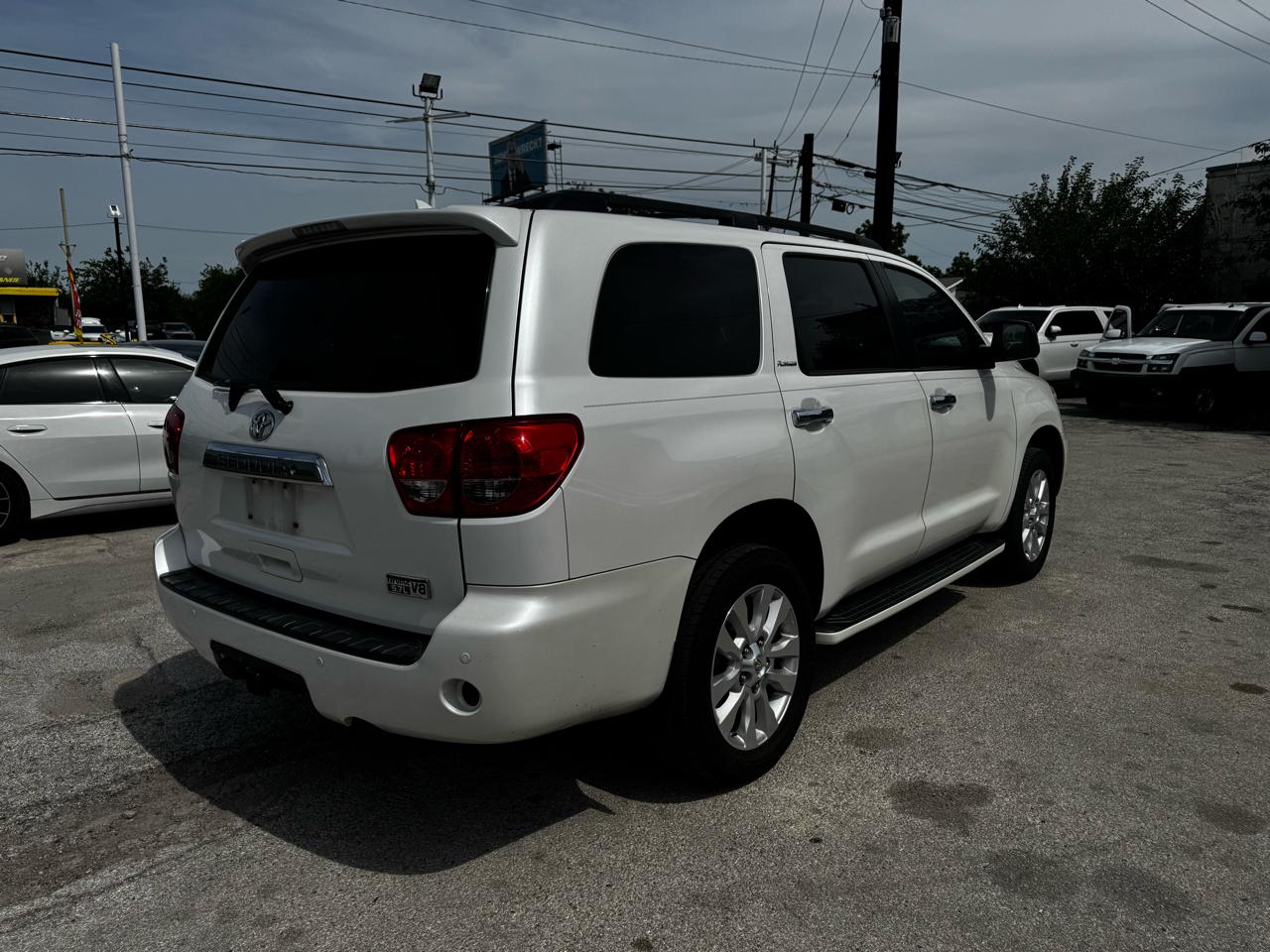 toyota sequoia 2015 5TDYY5G14FS058965 image toyota sequoia 2015 5TDYY5G14FS058965 image