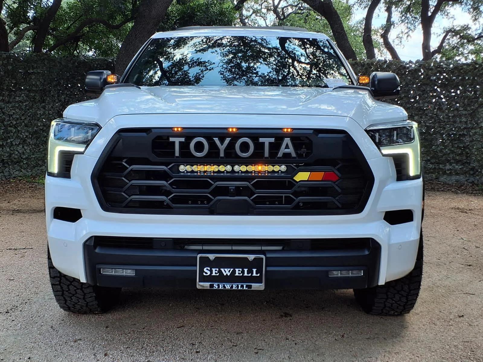 toyota sequoia 2025 7SVAAABA7SX060922 image toyota sequoia 2025 7SVAAABA7SX060922 image