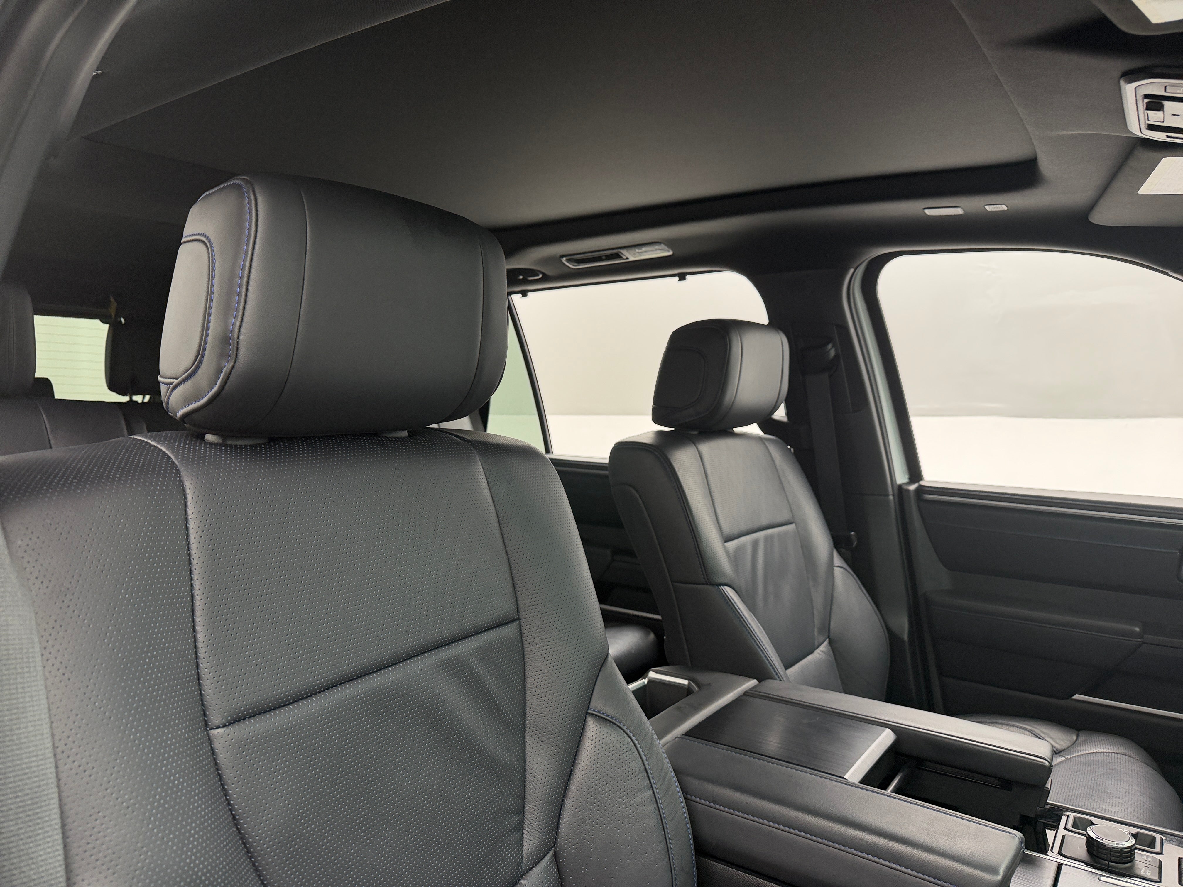 toyota sequoia 2025 7SVAAABA0SX060728 image toyota sequoia 2025 7SVAAABA0SX060728 image