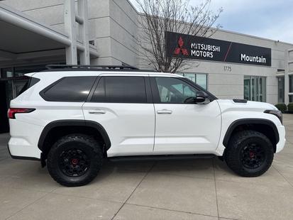toyota sequoia 2025 7SVAAABA0SX058297 image toyota sequoia 2025 7SVAAABA0SX058297 image