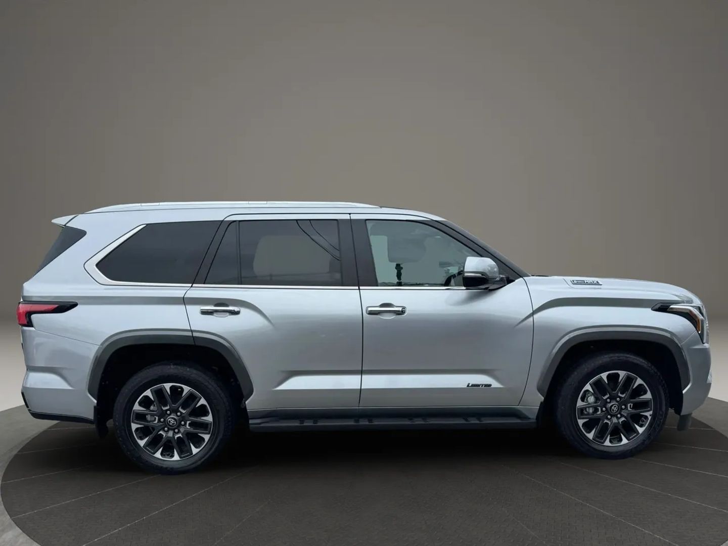 toyota sequoia 2025 7SVAAAAA4SX004034 image toyota sequoia 2025 7SVAAAAA4SX004034 image