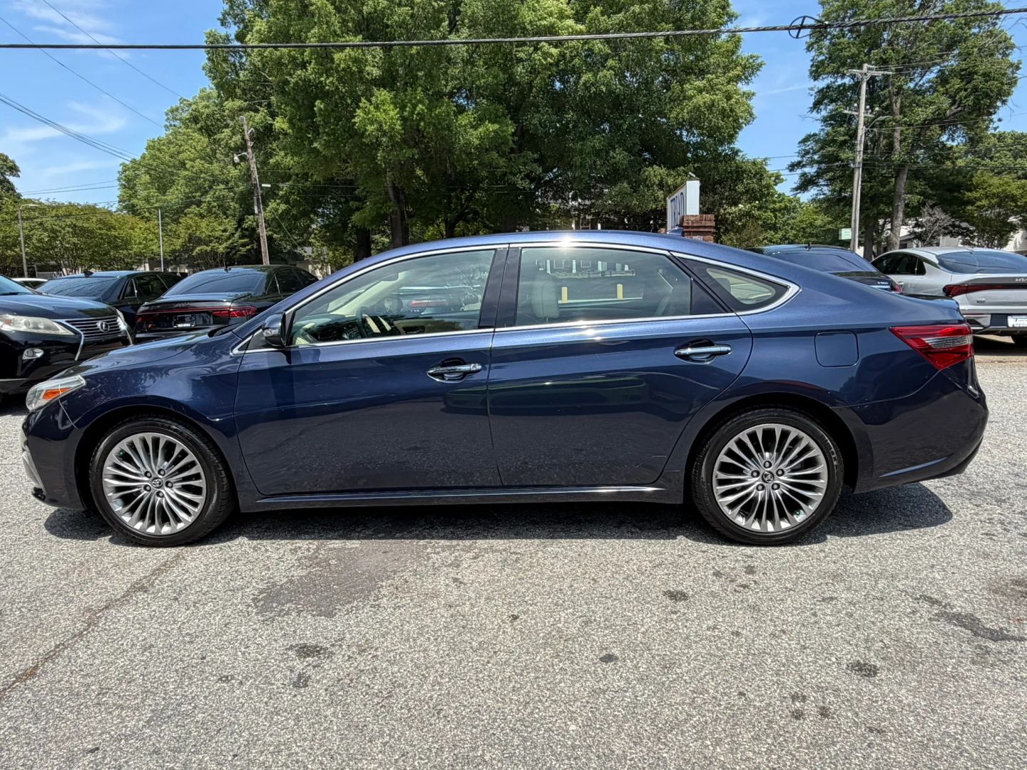 toyota avalon 2017 4T1BK1EB5HU256363 image toyota avalon 2017 4T1BK1EB5HU256363 image