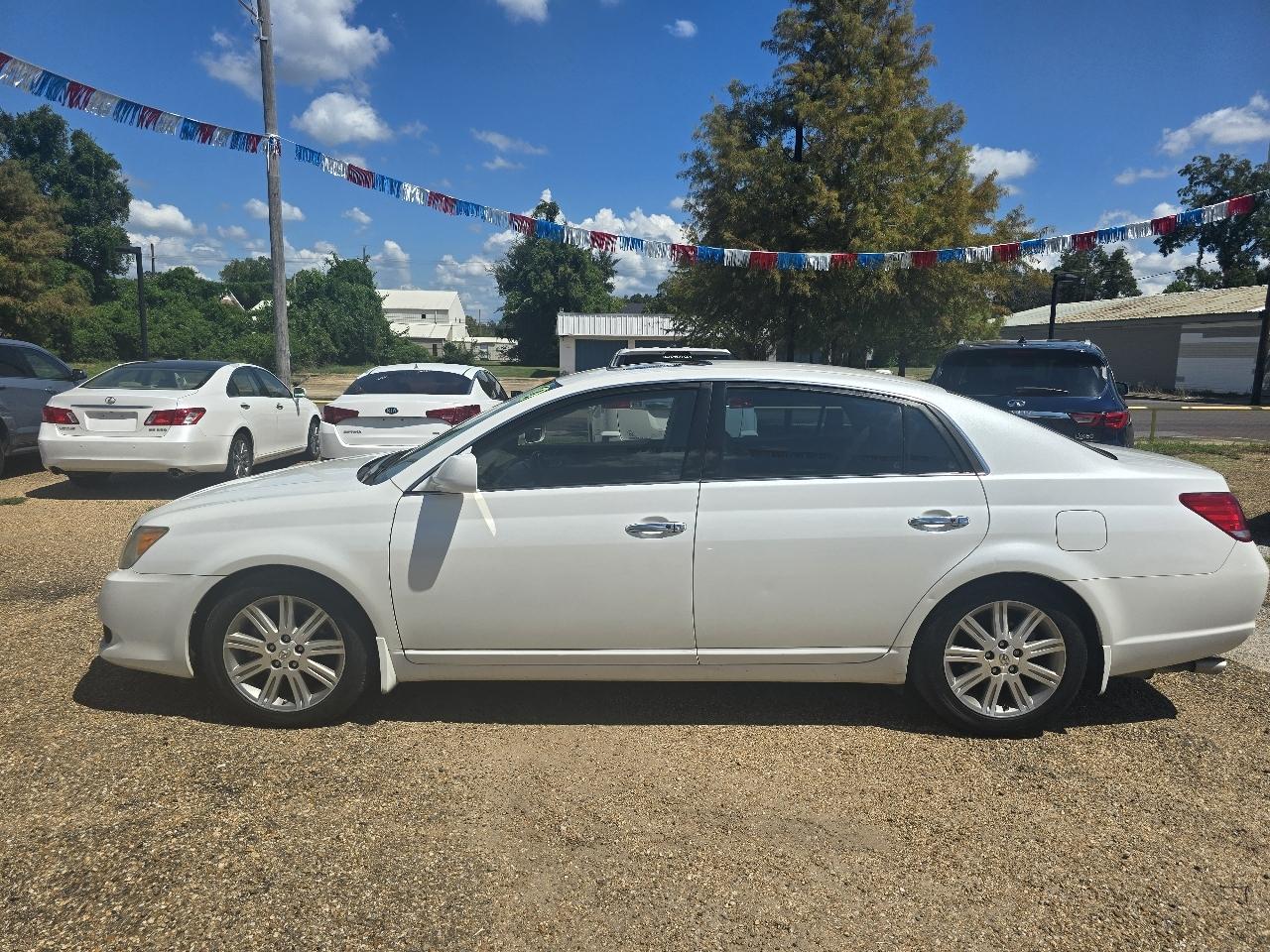 toyota avalon 2010 4T1BK3DB8AU367203 image toyota avalon 2010 4T1BK3DB8AU367203 image