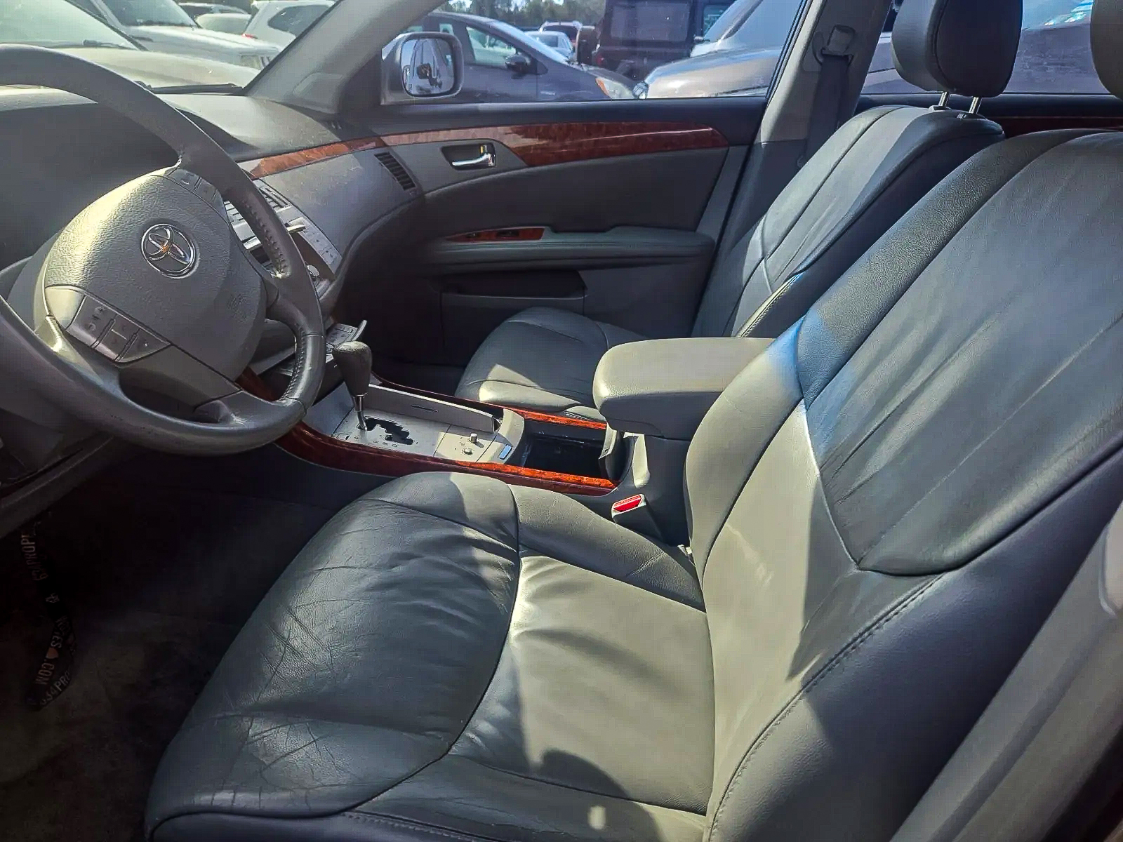 toyota avalon 2005 4T1BK36B65U039300 image toyota avalon 2005 4T1BK36B65U039300 image