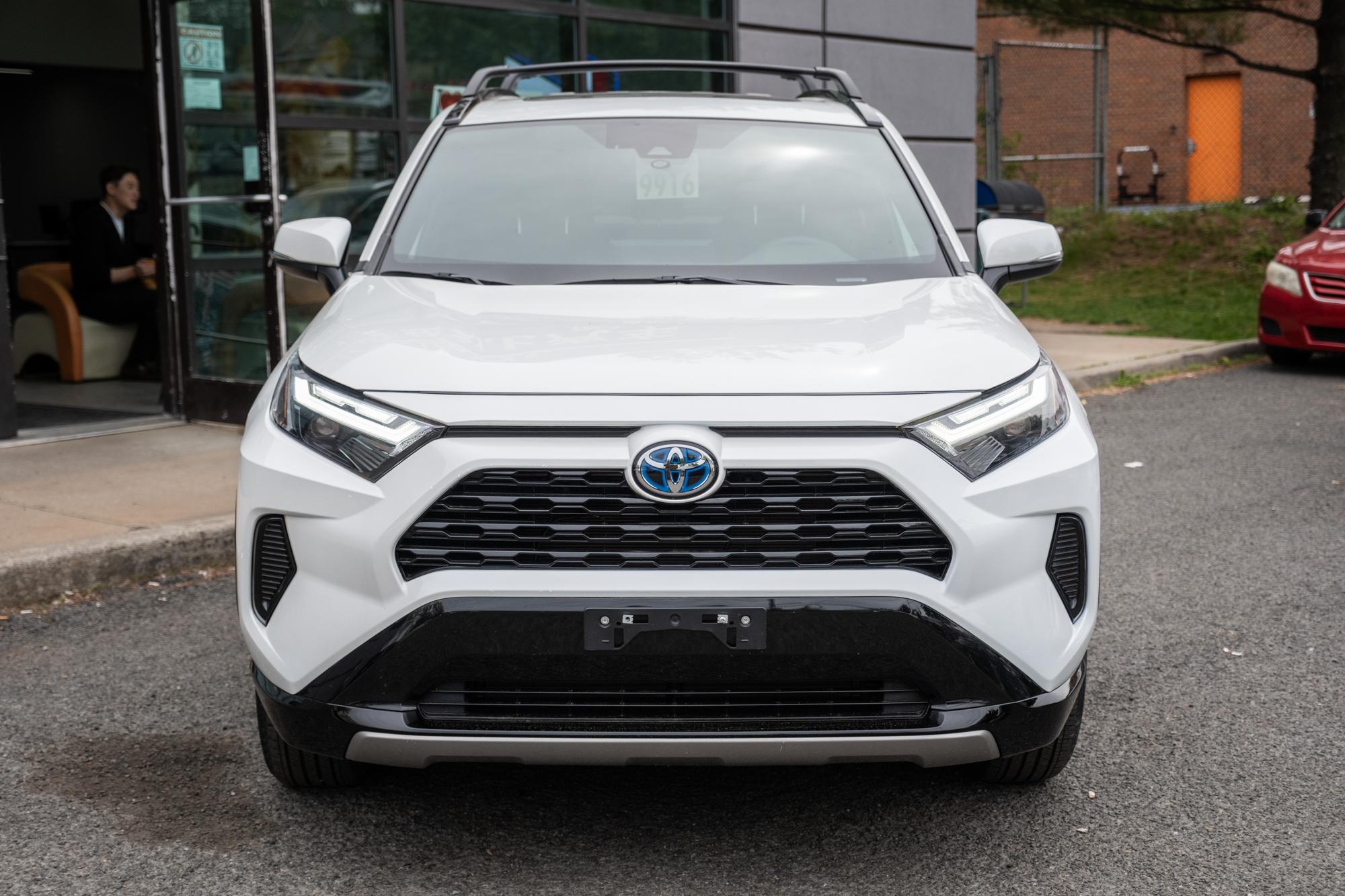 toyota rav4 2023 2T3T6RFV8PW043543 image toyota rav4 2023 2T3T6RFV8PW043543 image