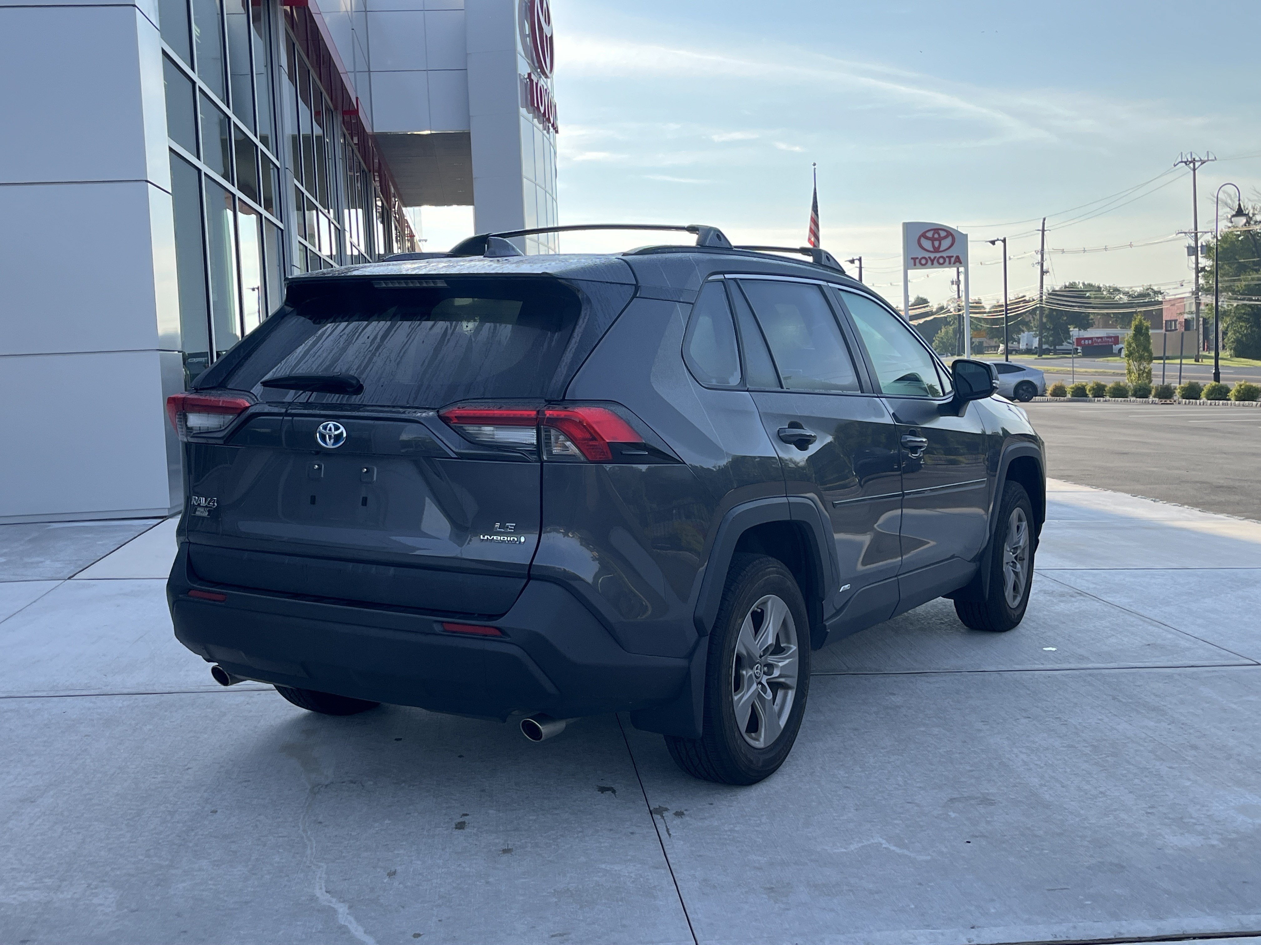 toyota rav4 2023 2T3MWRFV3PW180474 image toyota rav4 2023 2T3MWRFV3PW180474 image