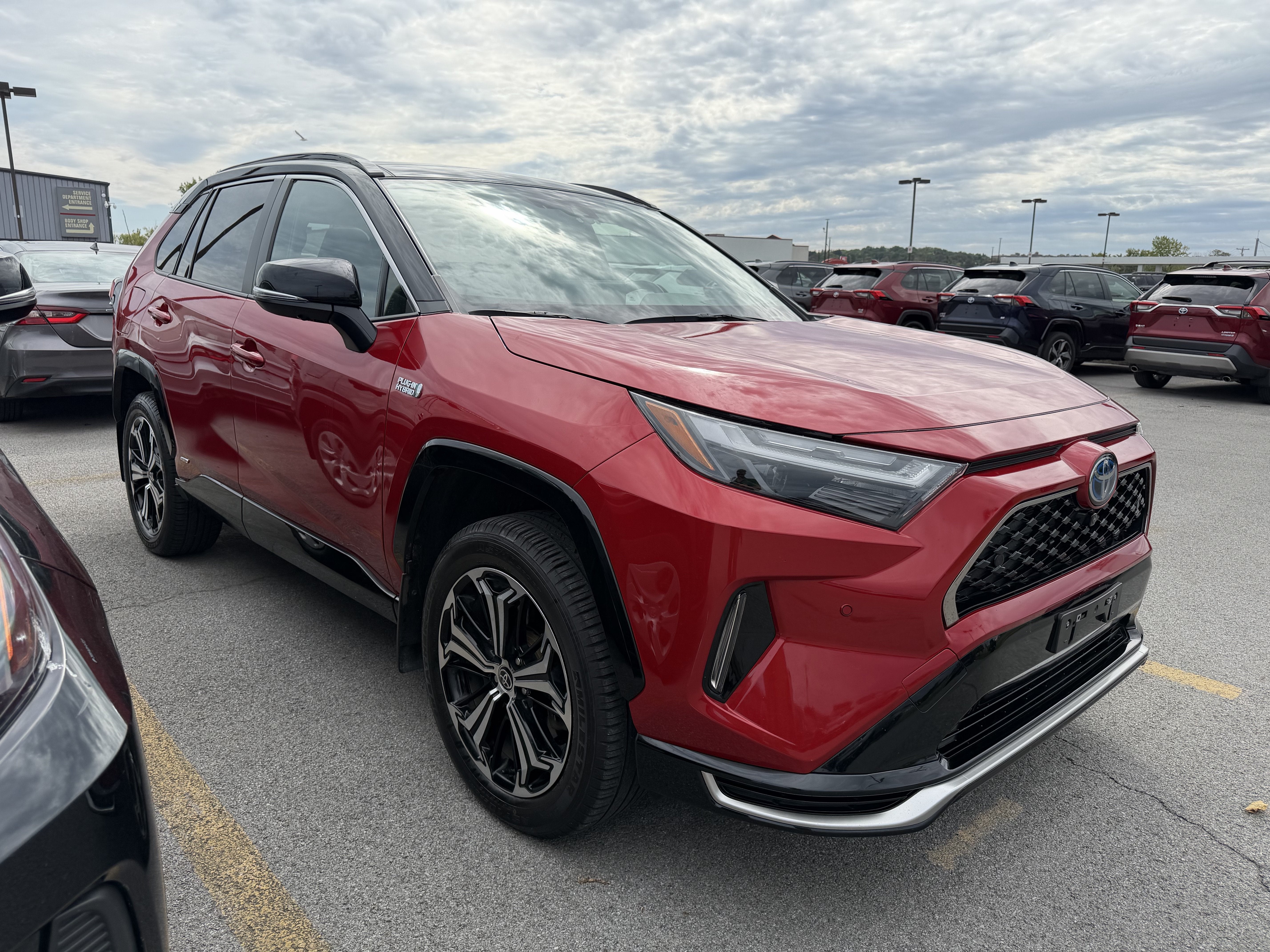 toyota rav4 2023 JTMFB3FV4PD158594 image toyota rav4 2023 JTMFB3FV4PD158594 image