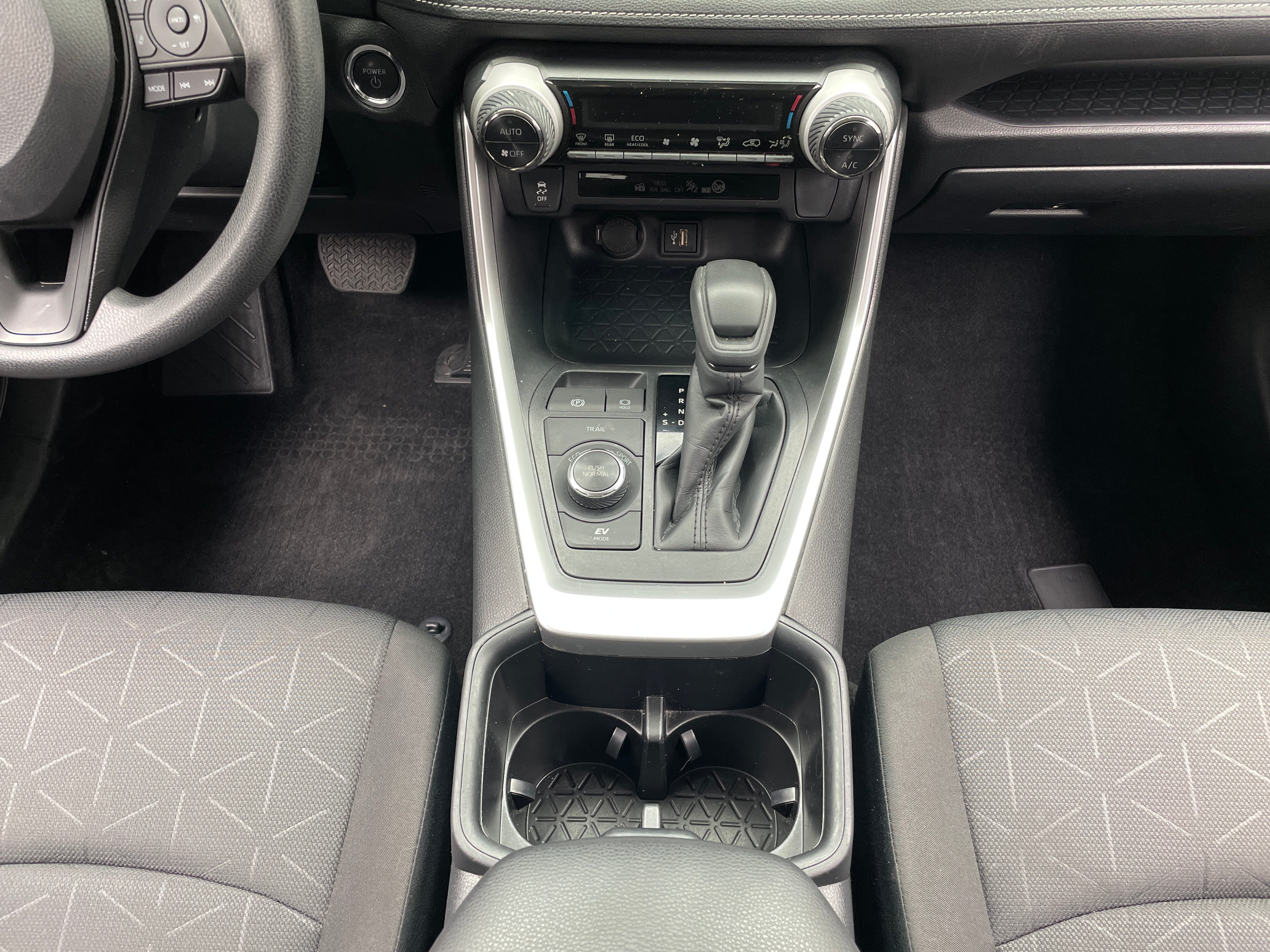 toyota rav4 2023 JTMRWRFV5PJ057439 image toyota rav4 2023 JTMRWRFV5PJ057439 image
