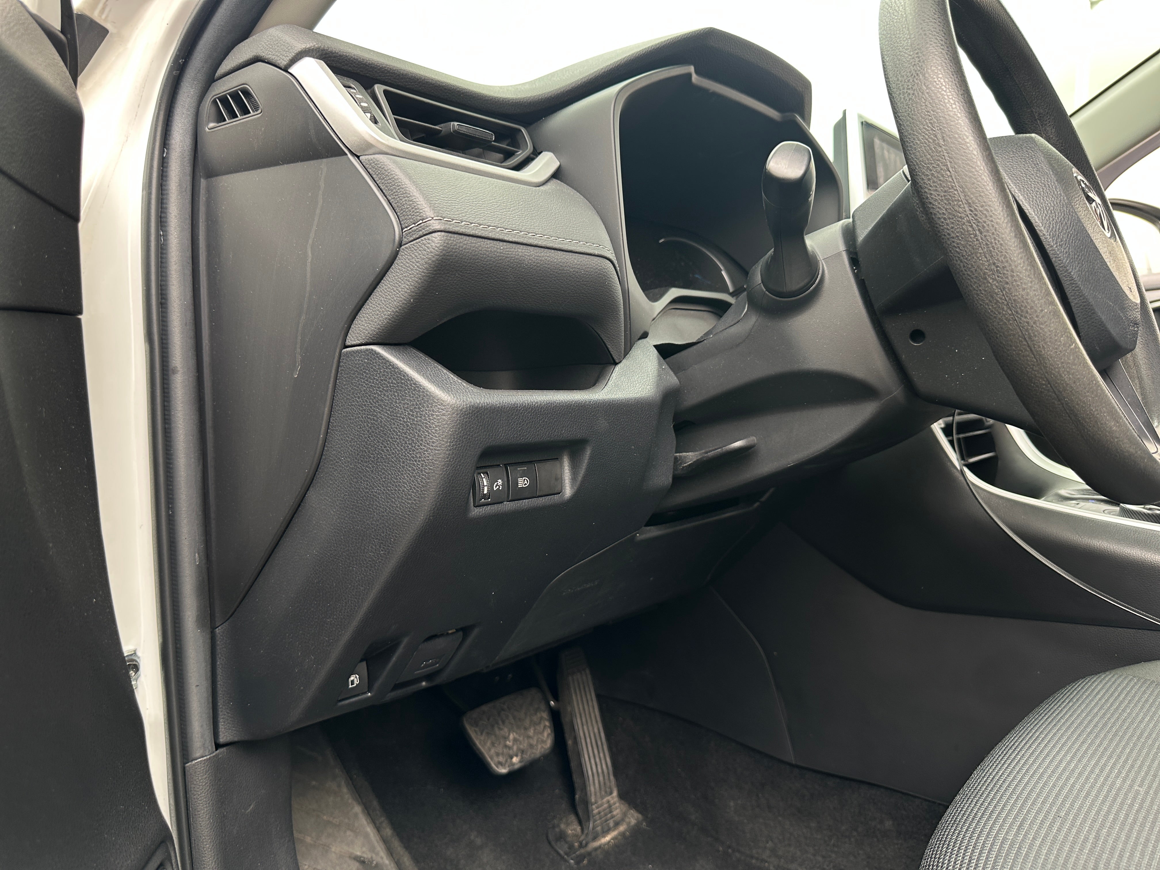 toyota rav4 2023 4T3MWRFV6PU094737 image toyota rav4 2023 4T3MWRFV6PU094737 image