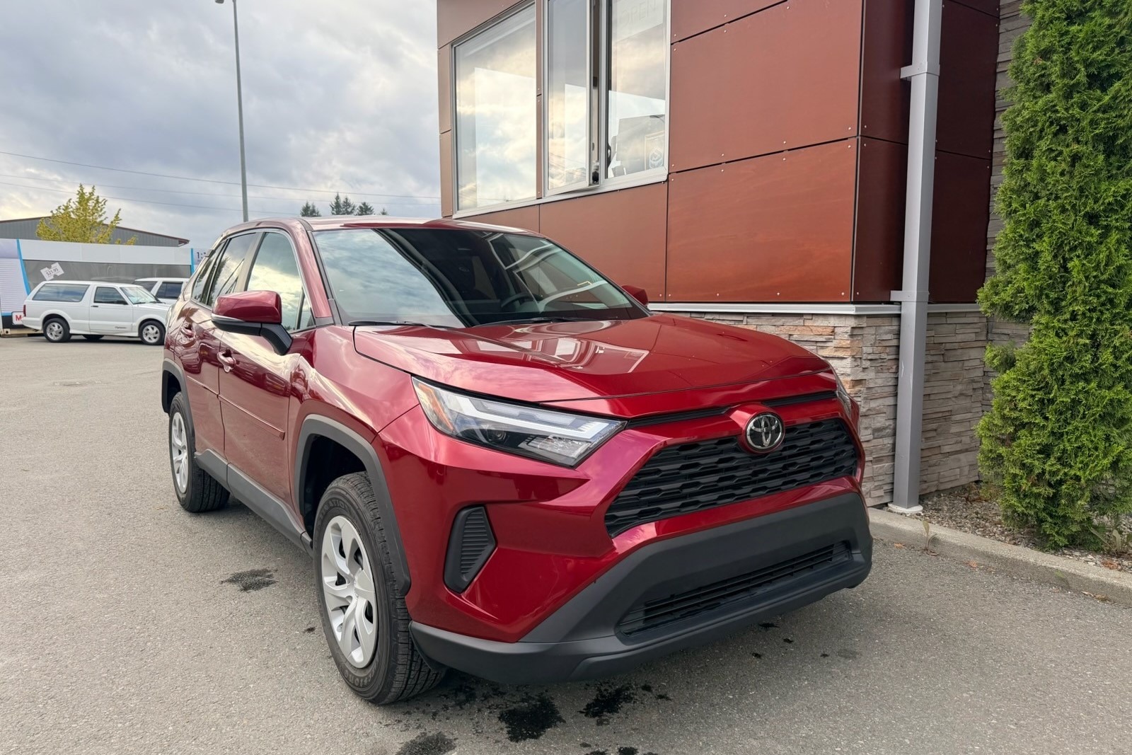 toyota rav4 2023 2T3G1RFV2PW379897 image toyota rav4 2023 2T3G1RFV2PW379897 image