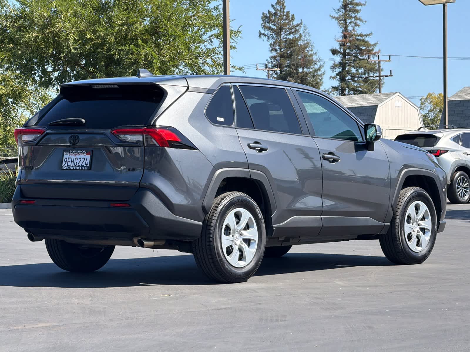 toyota rav4 2023 2T3K1RFV4PW238985 image toyota rav4 2023 2T3K1RFV4PW238985 image