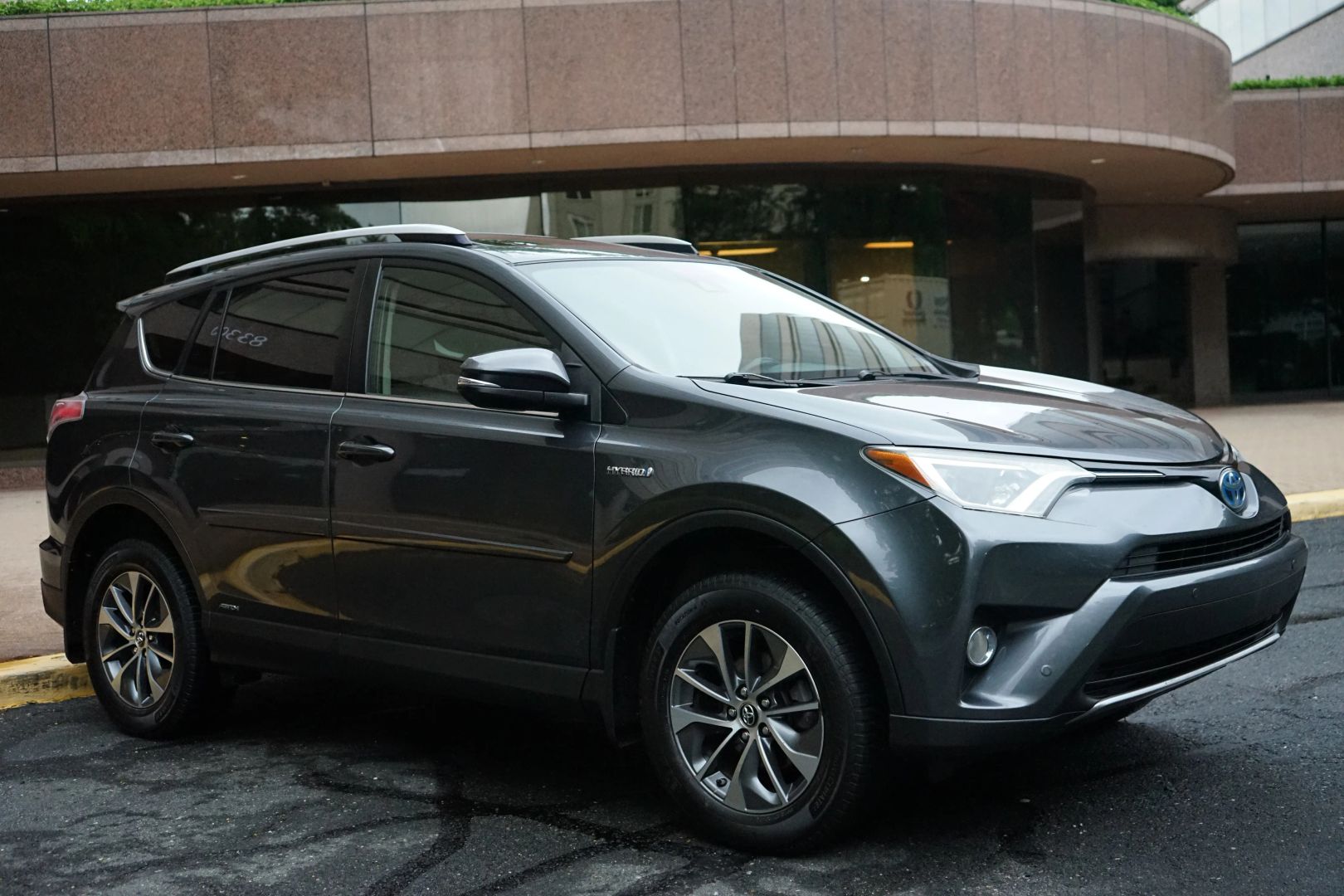 toyota rav4 2016 JTMRJREV2GD053962 image toyota rav4 2016 JTMRJREV2GD053962 image