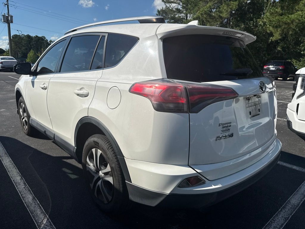 toyota rav4 2016 JTMZFREV6GJ070511 image toyota rav4 2016 JTMZFREV6GJ070511 image