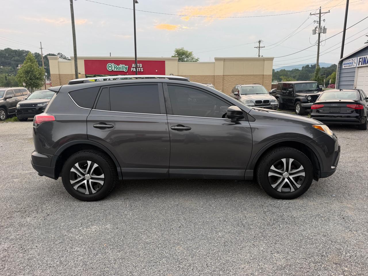 toyota rav4 2016 JTMZFREV0GJ095470 image toyota rav4 2016 JTMZFREV0GJ095470 image