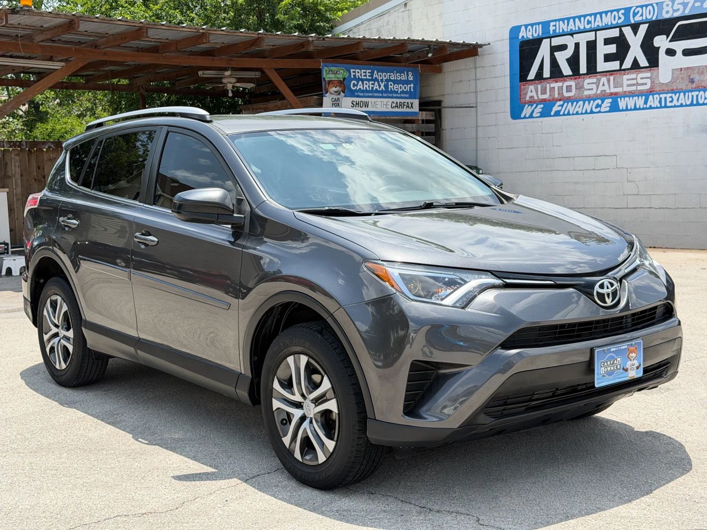 toyota rav4 2016 JTMZFREV8GJ077427 image toyota rav4 2016 JTMZFREV8GJ077427 image