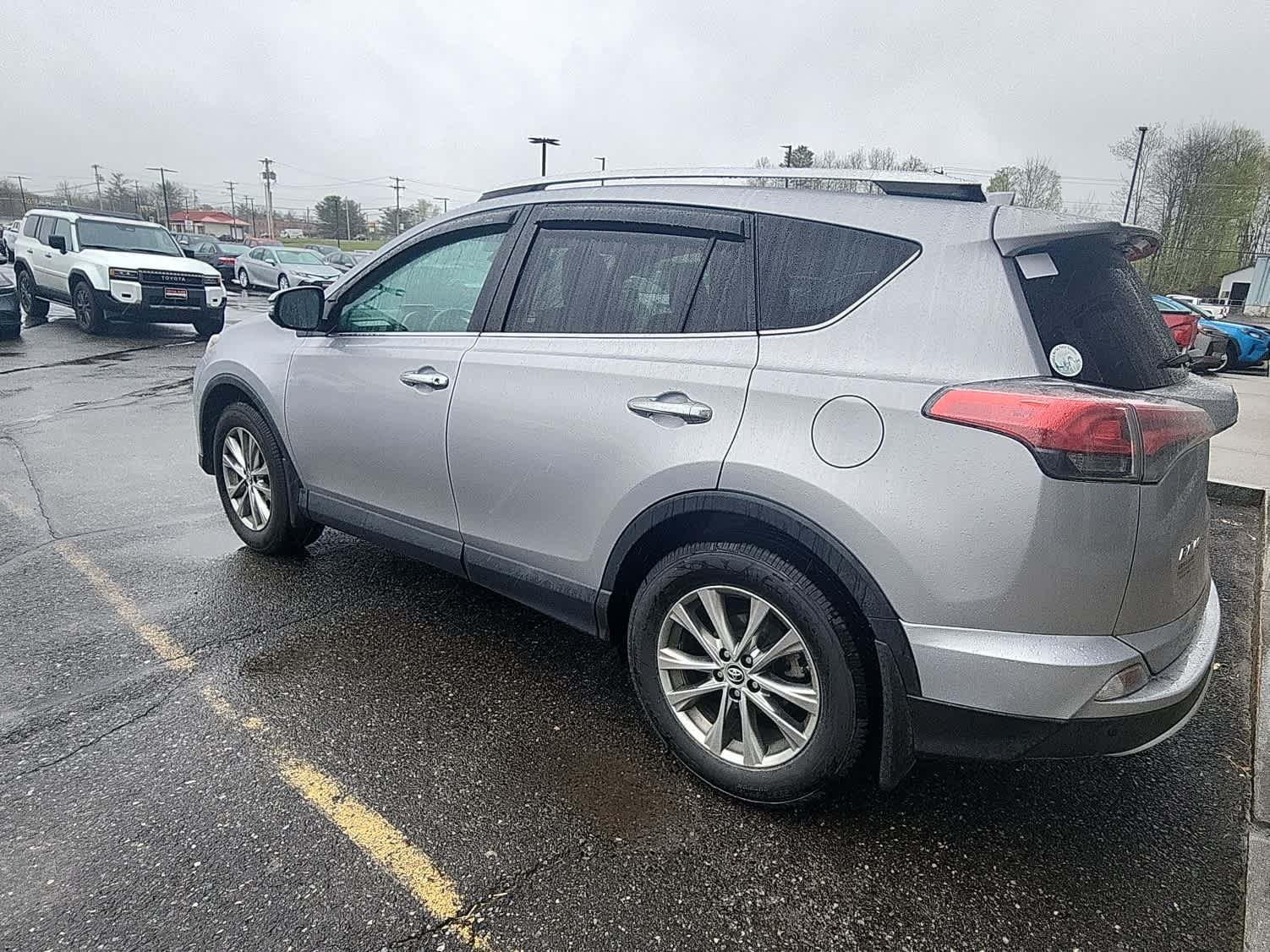 toyota rav4 2016 2T3DFREV3GW435934 image toyota rav4 2016 2T3DFREV3GW435934 image