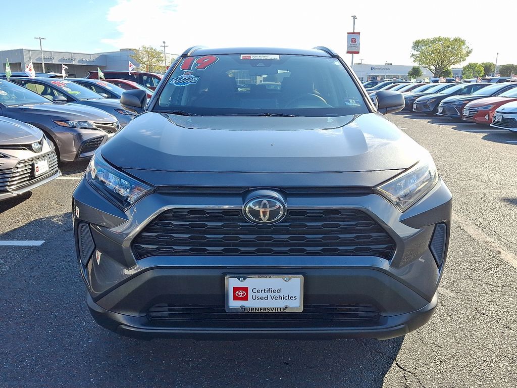 toyota rav4 2019 2T3F1RFV7KC028151 image toyota rav4 2019 2T3F1RFV7KC028151 image