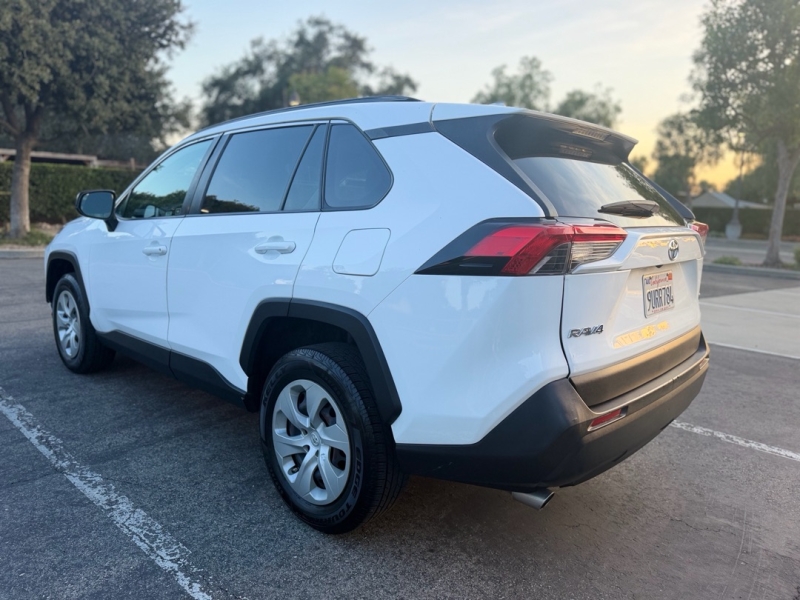 toyota rav4 2019 2T3H1RFV3KC018094 image toyota rav4 2019 2T3H1RFV3KC018094 image