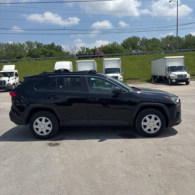 toyota rav4 2019 2T3F1RFV0KW046036 image toyota rav4 2019 2T3F1RFV0KW046036 image