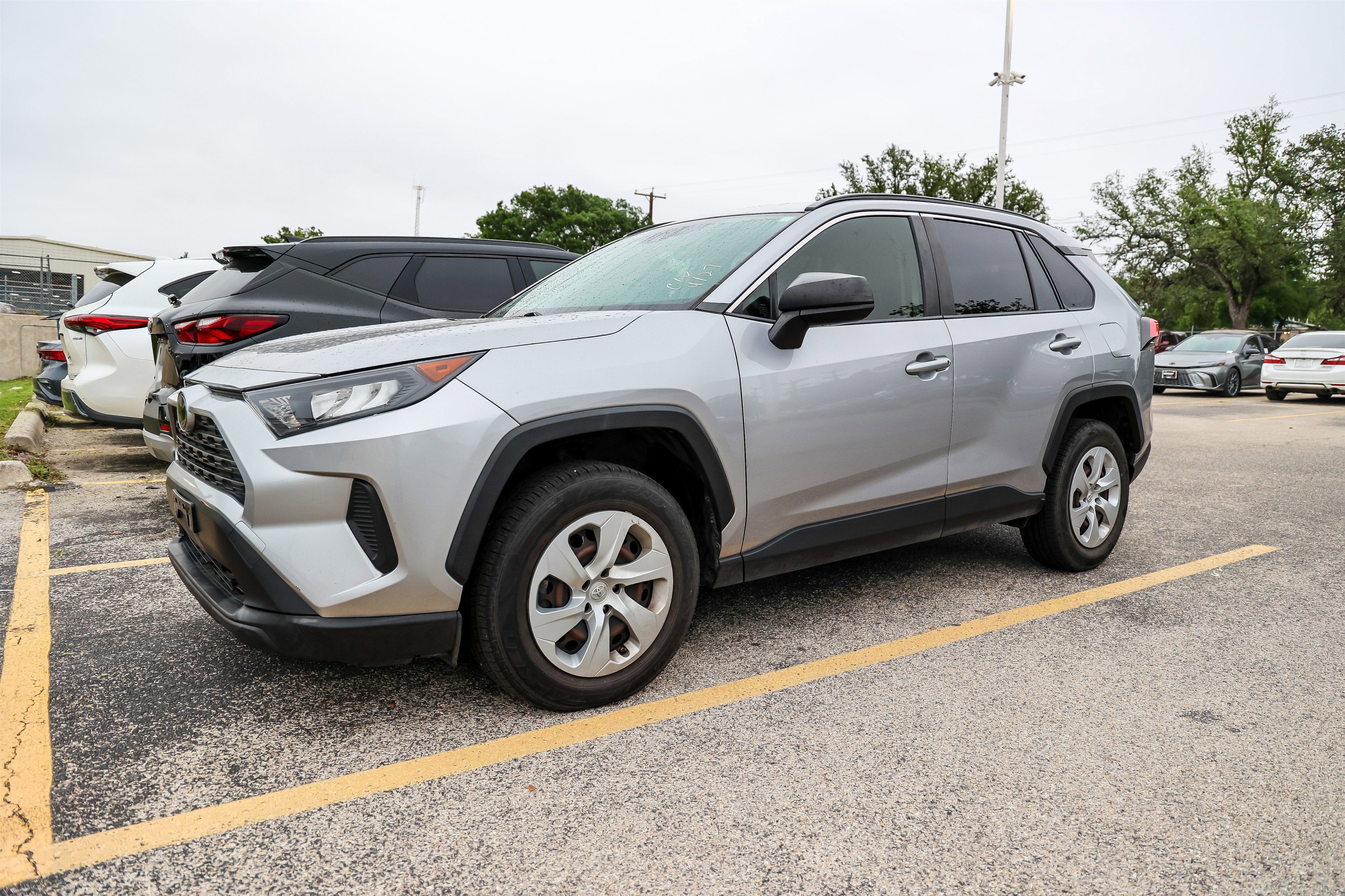 toyota rav4 2019 JTMH1RFV7KD502846 image toyota rav4 2019 JTMH1RFV7KD502846 image