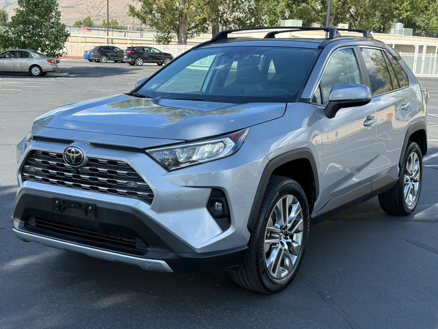 toyota rav4 2019 2T3N1RFV4KW082372 image toyota rav4 2019 2T3N1RFV4KW082372 image