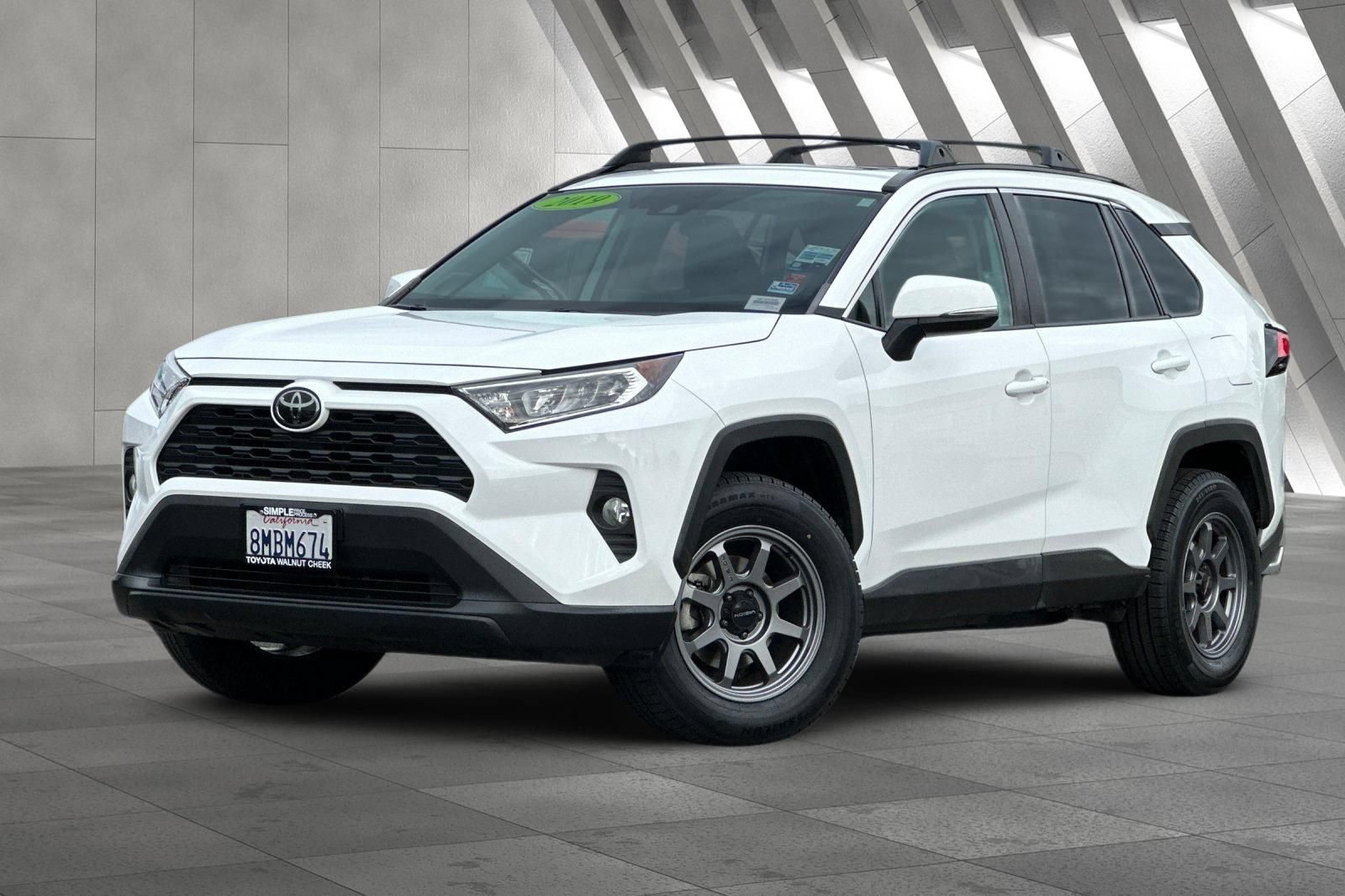 toyota rav4 2019 2T3A1RFV7KW059196 image toyota rav4 2019 2T3A1RFV7KW059196 image