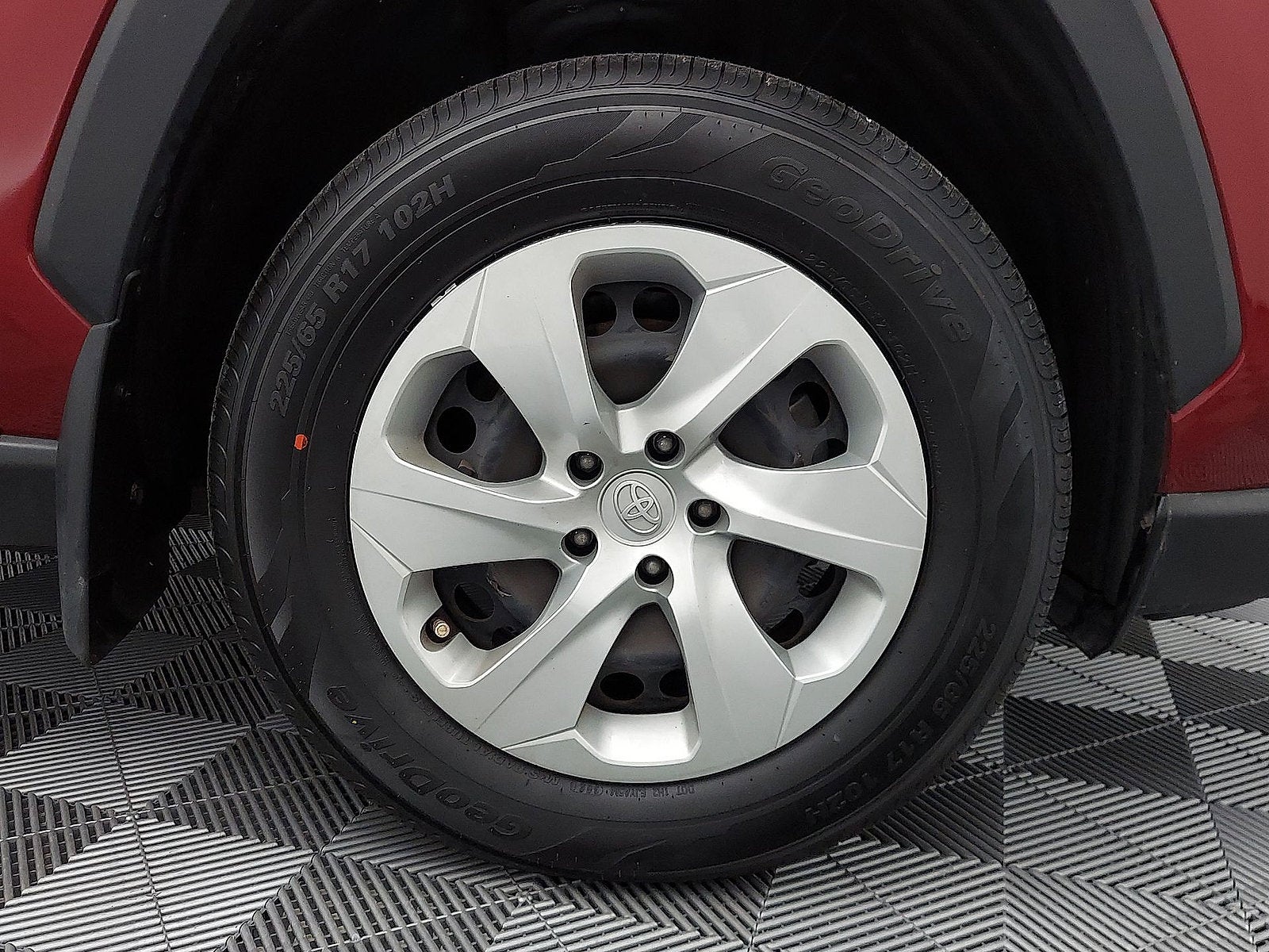 toyota rav4 2019 JTMF1RFV6KD502585 image toyota rav4 2019 JTMF1RFV6KD502585 image