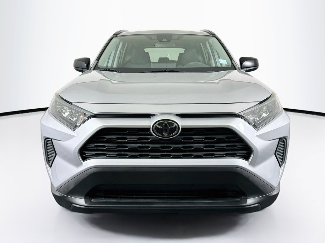 toyota rav4 2019 2T3H1RFV3KC011632 image toyota rav4 2019 2T3H1RFV3KC011632 image