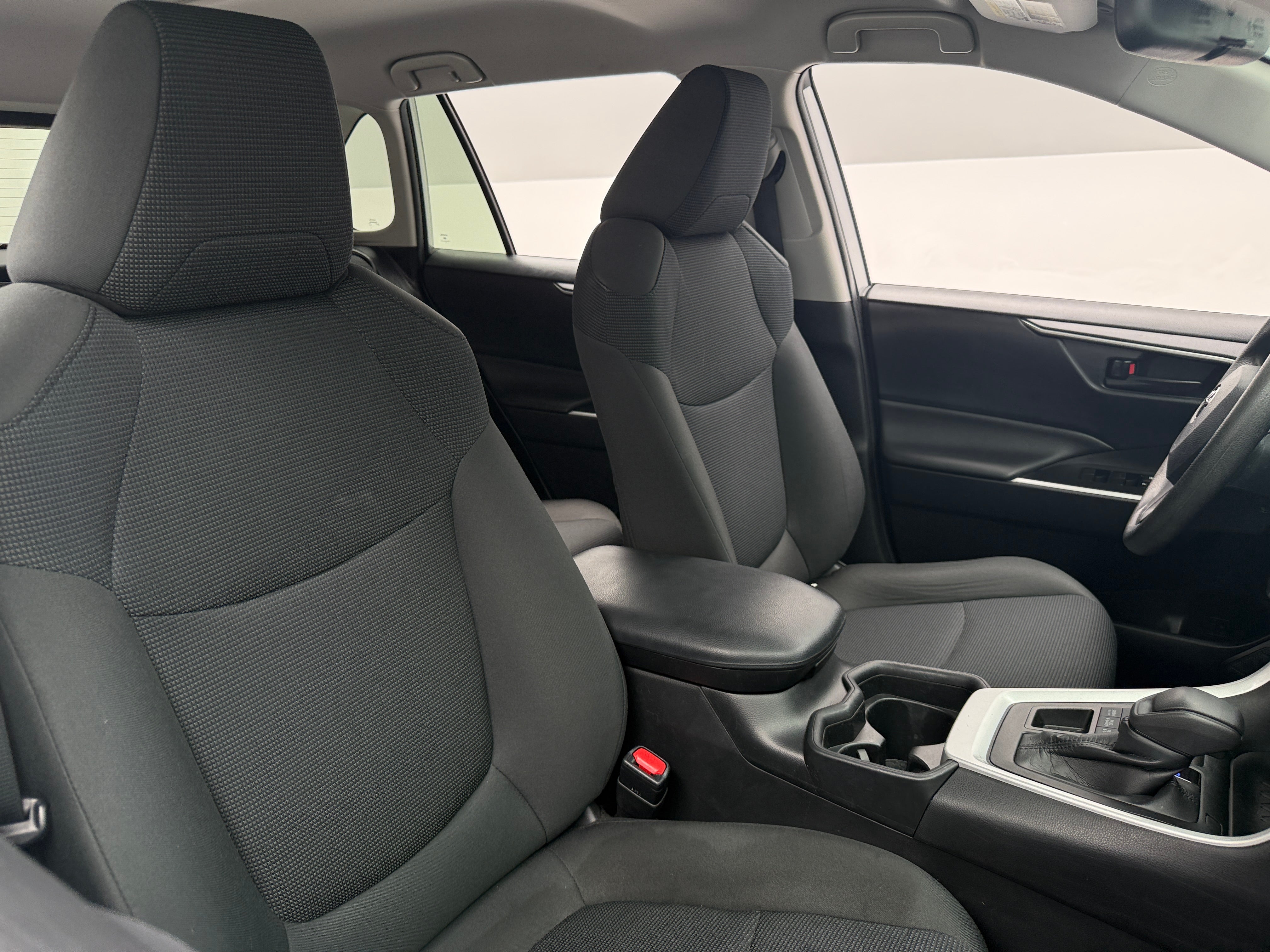 toyota rav4 2019 2T3G1RFV3KC056047 image toyota rav4 2019 2T3G1RFV3KC056047 image