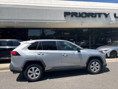 toyota rav4 2019 2T3F1RFV5KW023562 image toyota rav4 2019 2T3F1RFV5KW023562 image