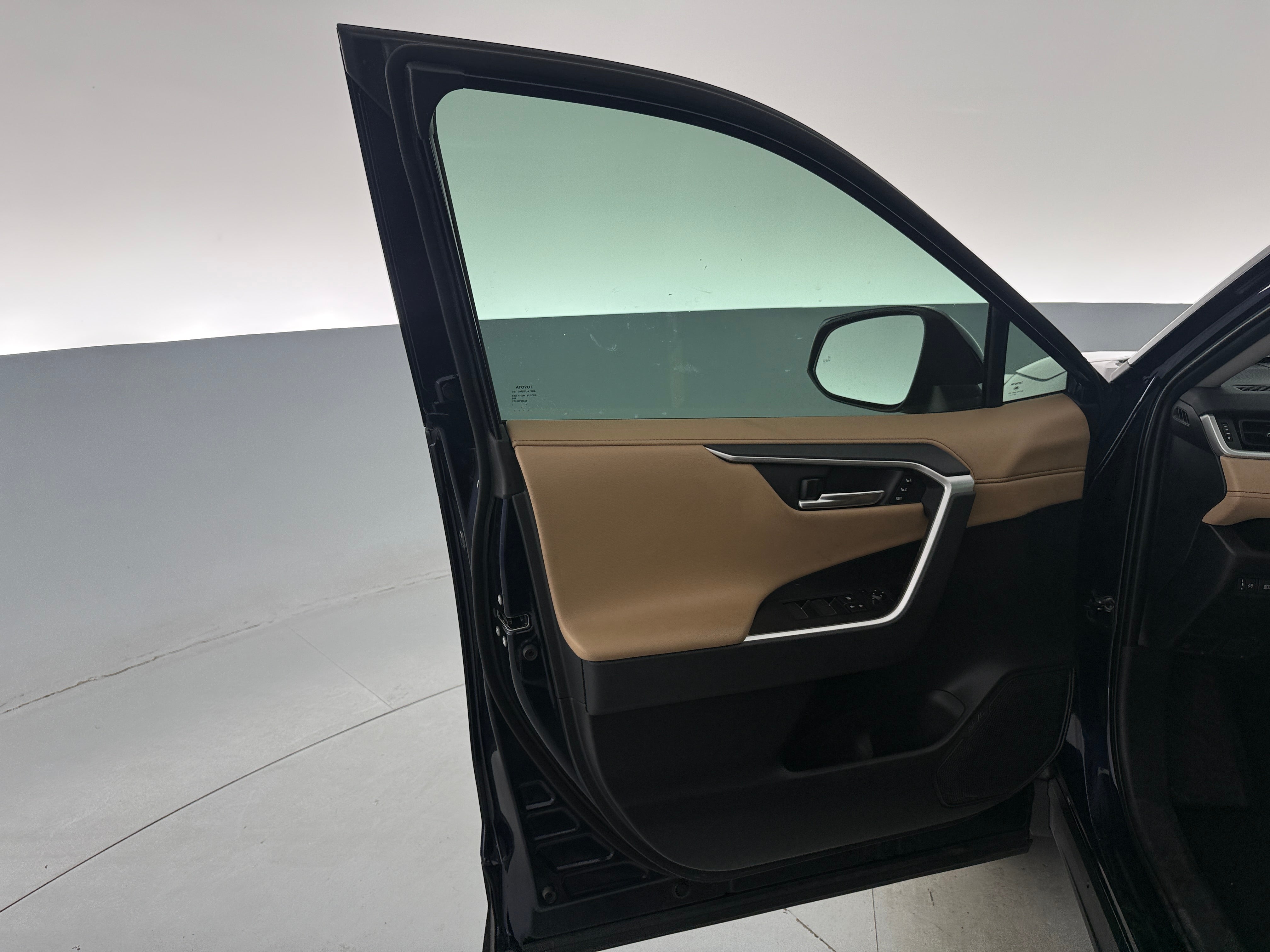 toyota rav4 2019 2T3Y1RFV6KW017195 image toyota rav4 2019 2T3Y1RFV6KW017195 image